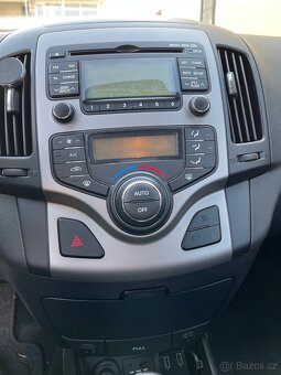 Hyunadi i30 1.6 benzin + LPG - 10