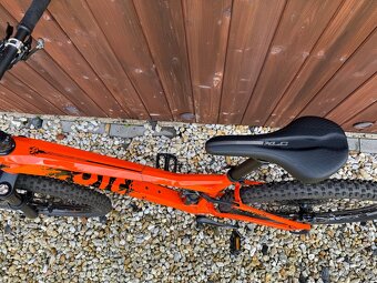 Ghost Path Riot 10, najeto 500 km, vel. L - 10