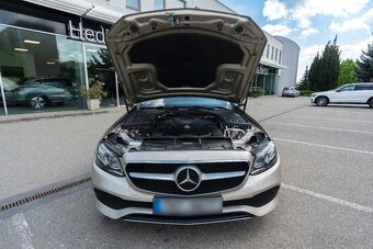 Mercedes-Benz E 400 4MATIC Coupé (C238, W213), 245 kW - 10