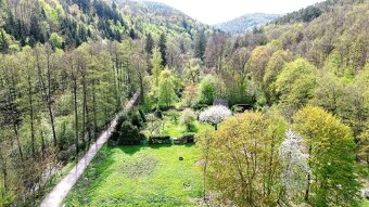 Prodej pozemku/zahrady (1038m2) v přírodním parku Údolí Bílé - 10