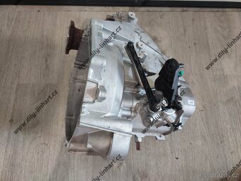 Škoda SCALA /FABIA IV/ KAMIQ/ OCTAVIA IV - díly z vozu - 10