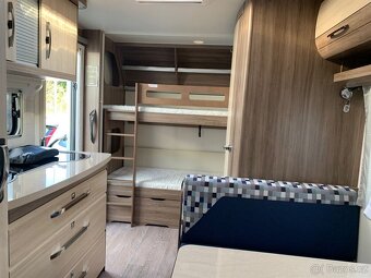 Prodam kavan Hobby 490 KMF De Luxe - 10