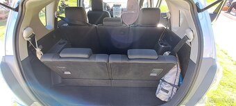 Toyota Corolla Verso 1.8 VVT-i 95kw,7 míst - 10