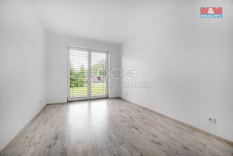 Prodej rodinného domu, 893 m², Helvíkovice - 10