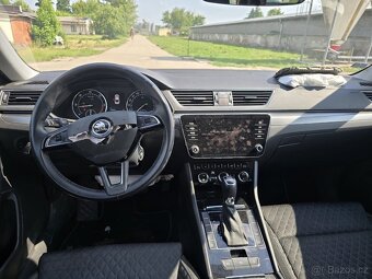 Škoda Superb - 10
