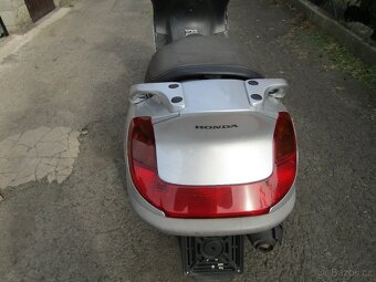 Honda Foresight 250 - 10