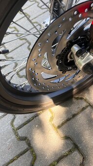 Aprilia sx 125 supermoto - 10