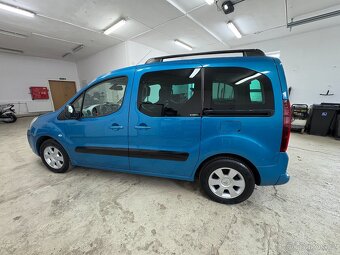 Citroën Berlingo 1.6HDi AUTOMAT MULTISPACE EXCLUSIVE  TAŽNÉ - 10