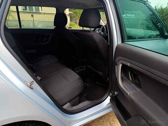 Prodám Škodu Fabia 2 combi Facelift. 1.2.63kw rok výroby 201 - 10