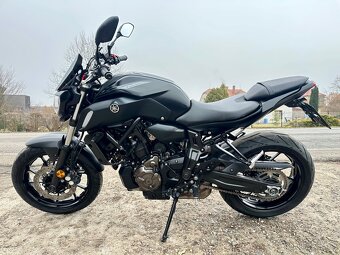 Yamaha mt 07 - 10