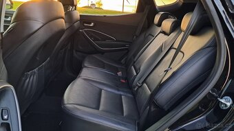 Hyundai Santa Fe 2015 max výbava 113tkm top stav 165kw 8pneu - 10