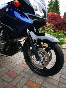 Suzuki DL1000 V-Strom K4 - 10