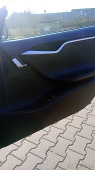Tesla model S, P 85, MCU2,Dualcharger in, SC 01 - 10
