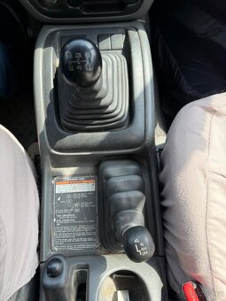 Suzuki Grand Vitara 2.0 TD - 10