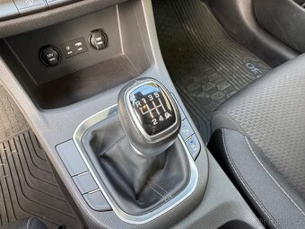 Hyundai i30 1,0 T-GDI / 88kW Trikolor - 10