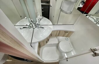 Hobby De Luxe 495 UL - 10