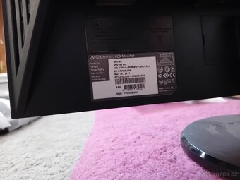 LCD monitor Gateway MW19V, 19" - 10