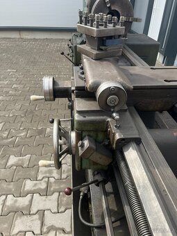 Soustruh hrotový SN55/2000 - 10