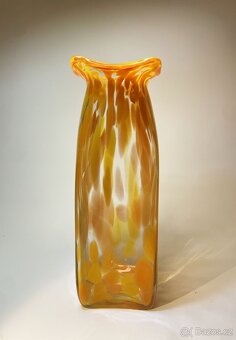 Sklenené vázy - 10