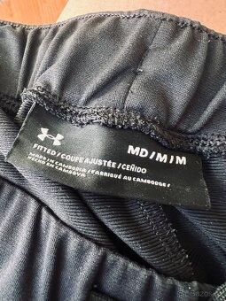UNDER ARMOUR PÁNSKÉ TEPLAKY VEL.M - 10