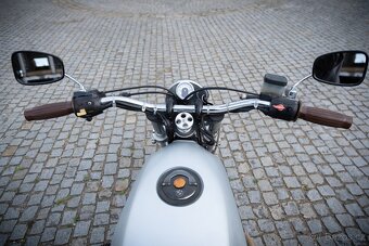 BMW - 10