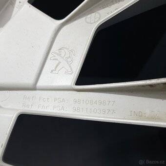 Poklice Peugeot 17" ORIGINÁLNÍ č. A15 - 10