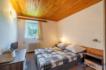 Prodej rekreační chalupy 373m2 - 10