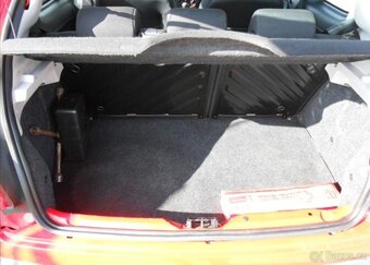 Peugeot 206 1,1 i 44 kW PLUS Serviska benzín - 10