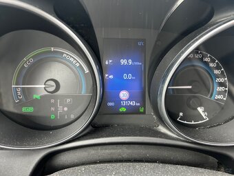 Toyota Auris 1,8 Hybrid - 10
