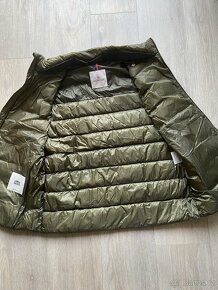 Moncler vesta - 10