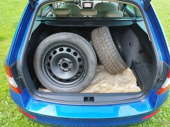 Octavia 3, 2,0 TDI, DSG, xenony,Led, Digi klima - 10