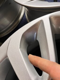 5x114,3 R17 Originál Hyunda Tucson Alu disky - 10