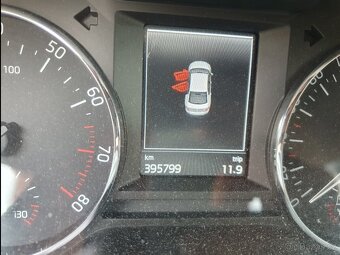 Škoda Octavia III 1.8 TSi 132 kW automat DSG, Elegance - 10