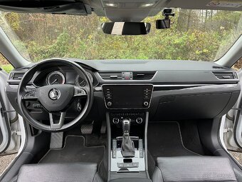 Škoda Superb L&K rv.2018 - 10
