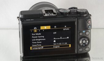 Canon EOS M3 + Objektiv EF-M 18-55mm 2600 Exp. - 10