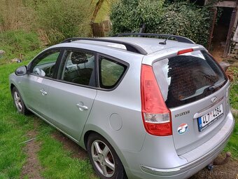 Prodám Hyundai i30 kombi CW - 10