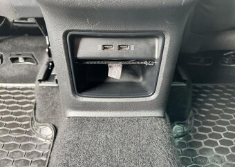 Seat Ateca 2,0 TDI 4X4 TAŽNÉ nafta manuál 110 kw - 10