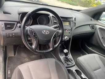 Hyundai i30 combi - 10