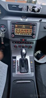 Volkswagen Passat 2.0 TDI 103 kW - 10