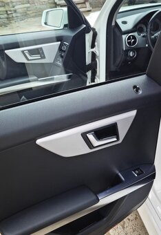 Mercedes-Benz GLK 220 CDI - 10