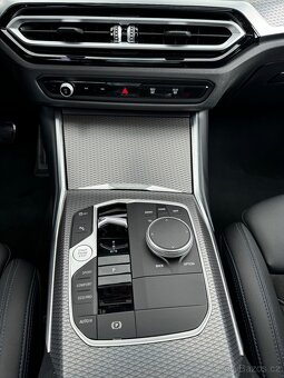 BMW M340d xDrive Touring + záruka do 2026 + odpočet DPH - 10