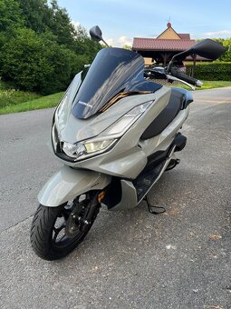Honda PCX 125 Pearl Jupiter Gray - 10