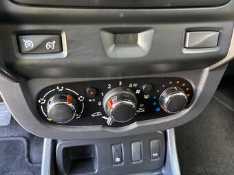 Dacia Duster, 1.6 84 kW NEHAVAROVANÉ PLNÝ SERVIS PĚKNÉ - 10
