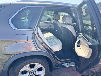 BMW X5 2010 nafta - 10