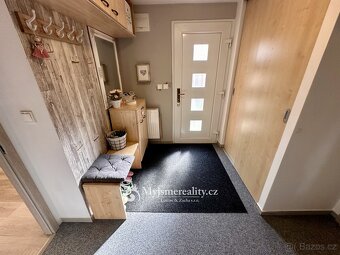 Prodej rodinné domy, 250 m2 - Znojmo - Oblekovice - 10