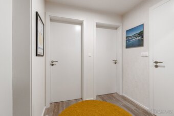 Pronájem bytu 4+kk 124 m² s terasou Praha 2 - 10