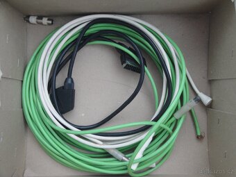 Nabíječka, adaptér s konektorem, nabíječka baterek - 10