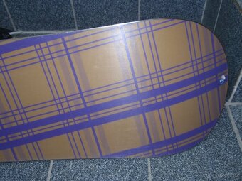 TOP DÍVČÍ SNOWBOARD STUF FEATHER 145 CM+VÁZÁNÍ STUF - 10