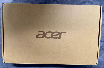 NOVÝ Acer TravelMate P4 14 - 10