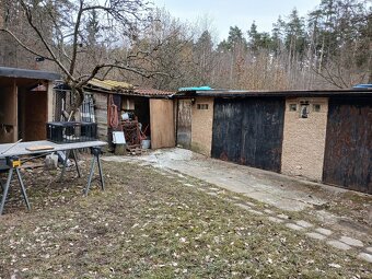 RD Stříbrná Lhota, Mníšek pod Brdy, pozemek o velké výměře - 10